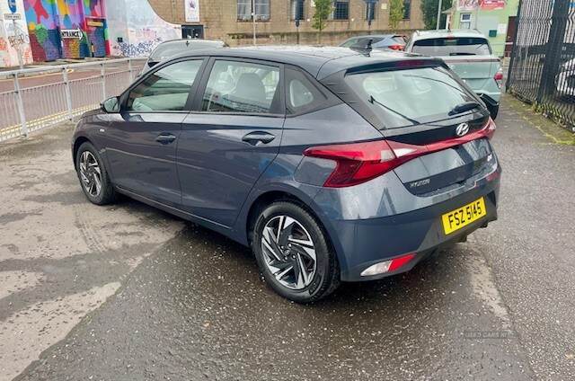 Hyundai i20 HATCHBACK in Down