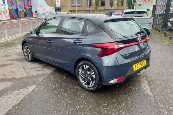 Hyundai i20 HATCHBACK in Down