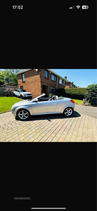 Vauxhall Tigra 1.4i 16V Exclusiv 2dr in Antrim