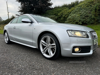 Audi A5 COUPE in Down