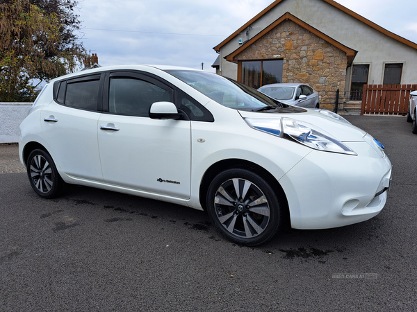 Nissan LEAF HATCHBACK in Antrim