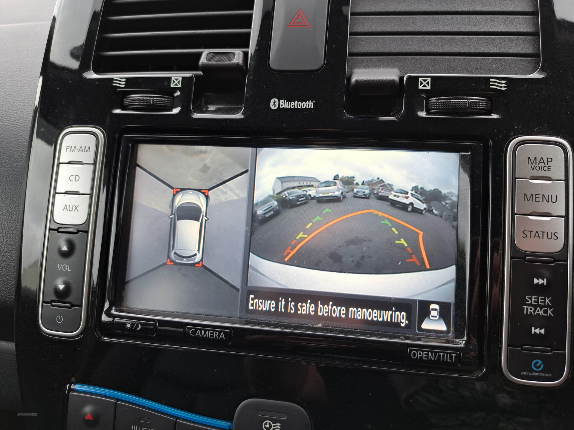 Nissan LEAF HATCHBACK in Antrim