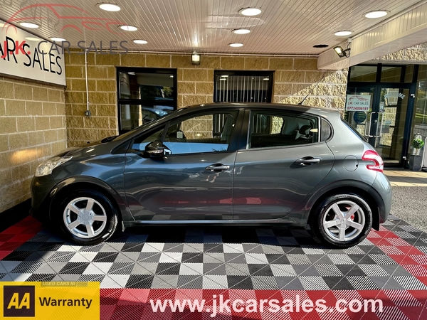 Peugeot 208 HATCHBACK in Tyrone