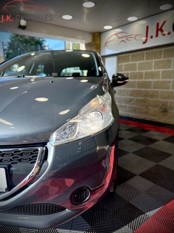 Peugeot 208 HATCHBACK in Tyrone