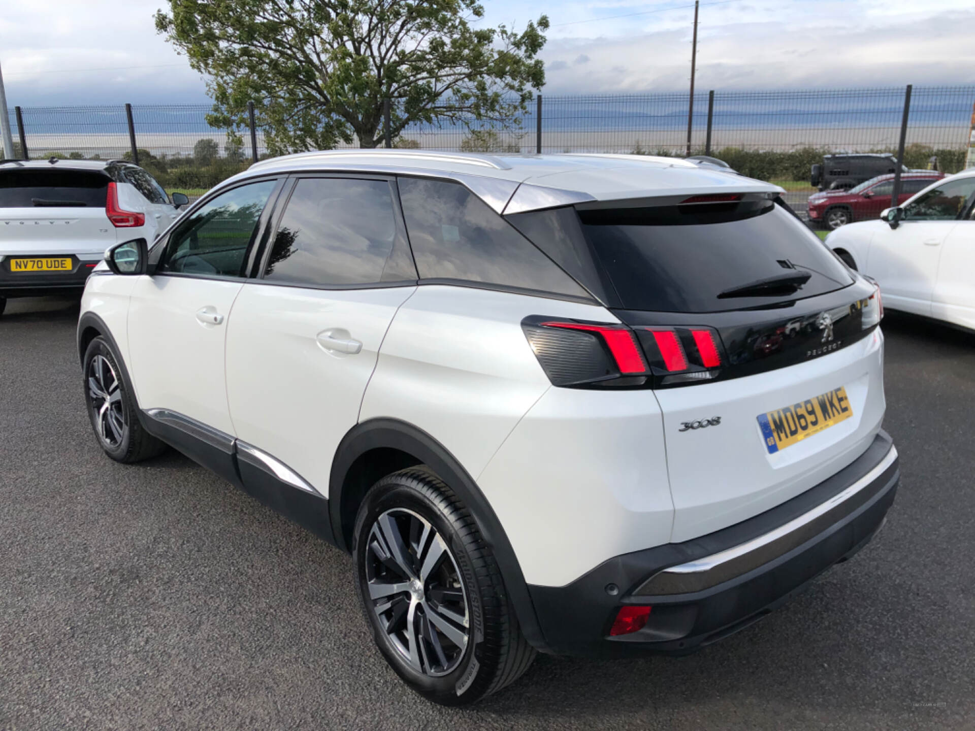 Peugeot 3008 DIESEL ESTATE in Derry / Londonderry