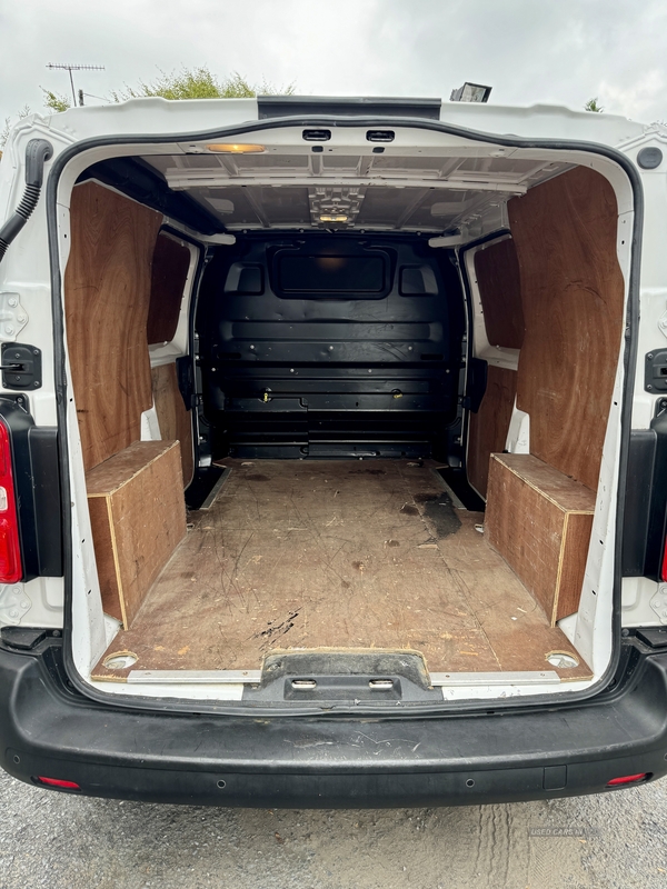 Citroen Dispatch M DIESEL in Down
