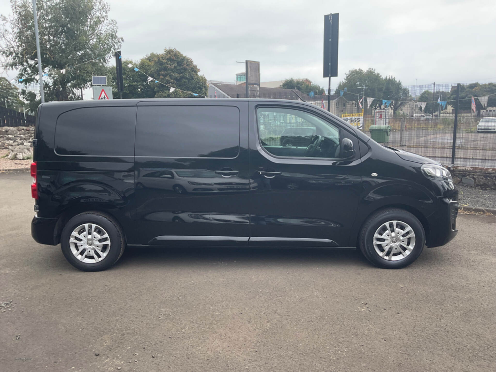 Vauxhall Vivaro L1 DIESEL in Antrim