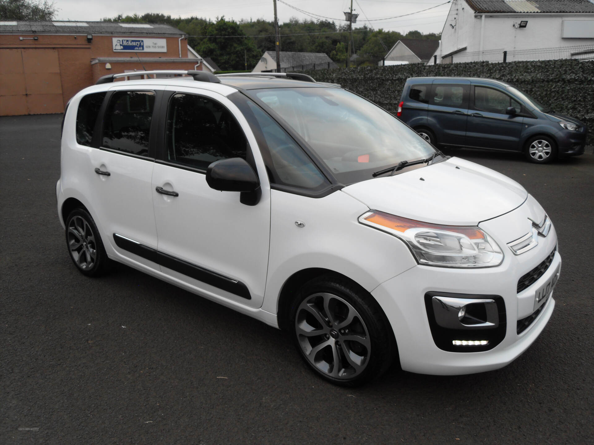 Citroen C3 Picasso ESTATE in Derry / Londonderry