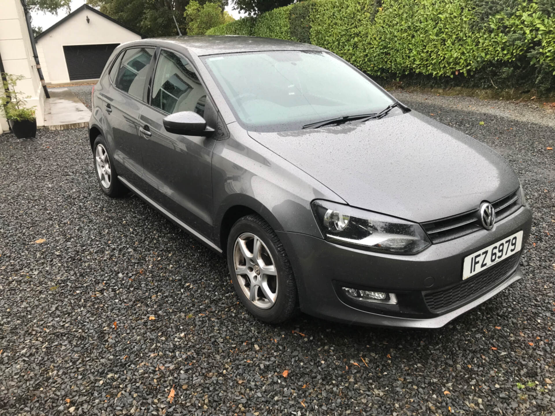 Volkswagen Polo HATCHBACK in Down