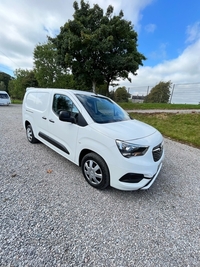 Vauxhall Combo 2300 1.5 Turbo D 100ps H1 Sportive Van in Armagh