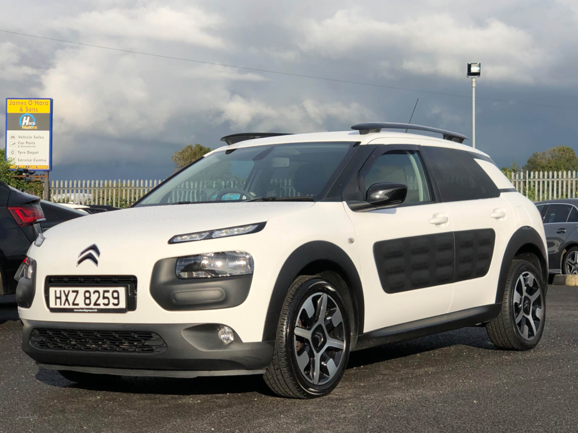 Citroen C4 Cactus DIESEL HATCHBACK in Derry / Londonderry