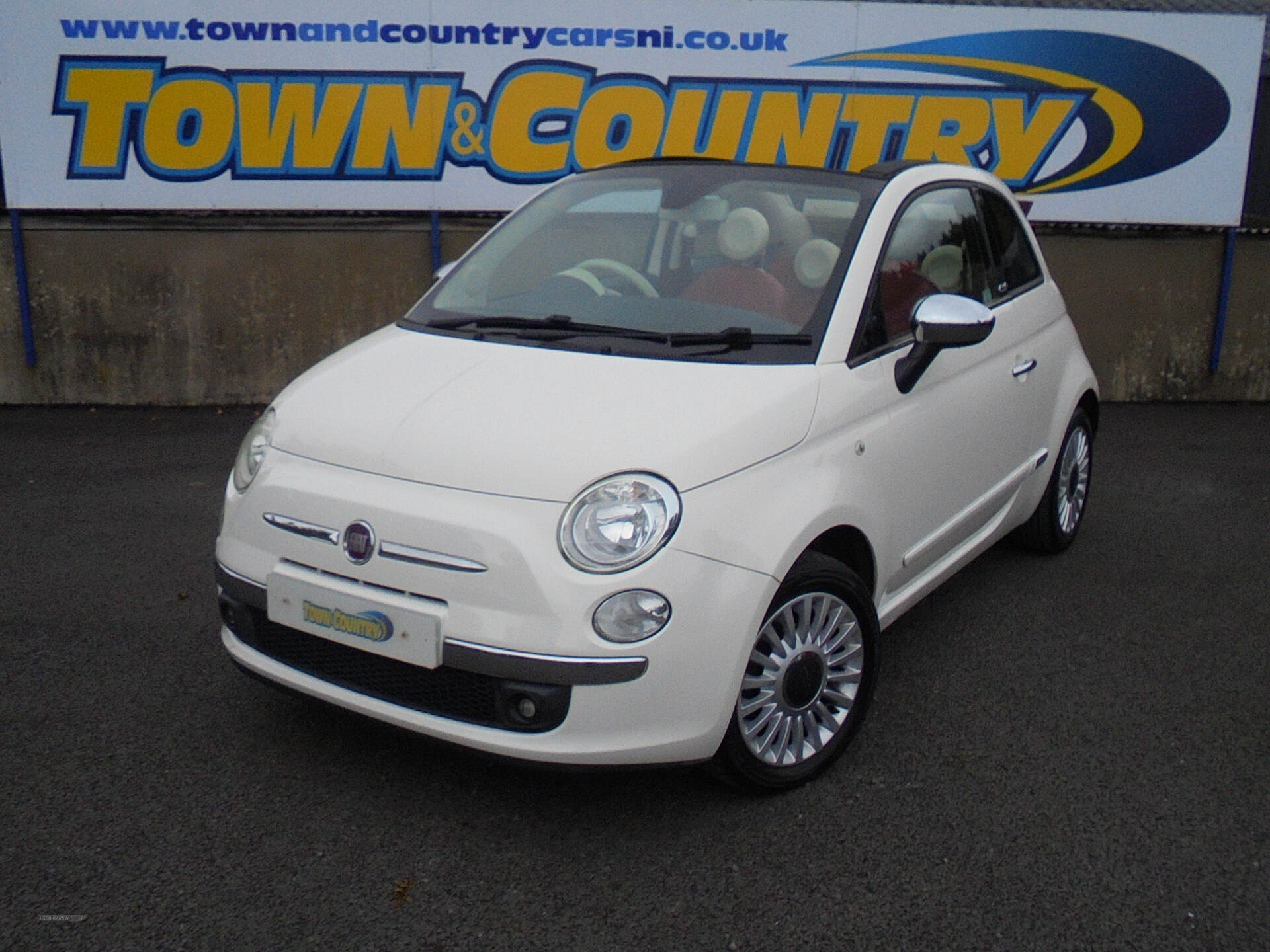 Fiat 500 CONVERTIBLE in Antrim