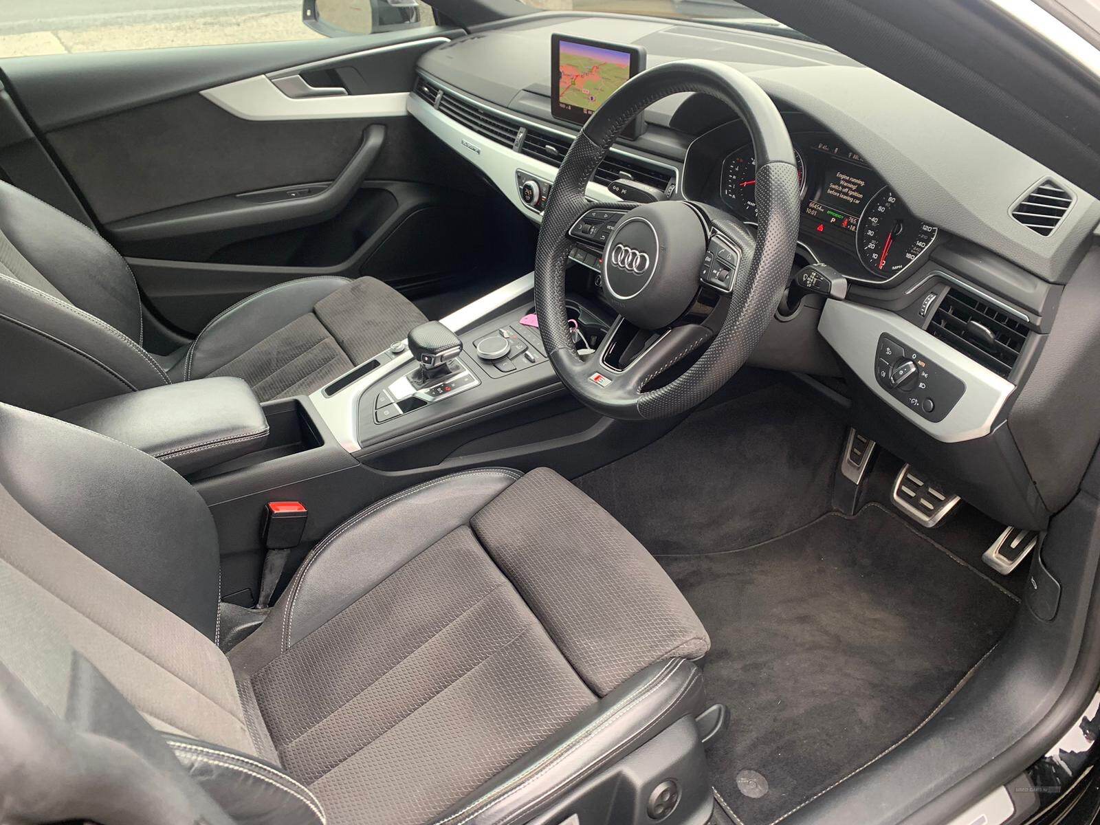 Audi A5 DIESEL SPORTBACK in Down