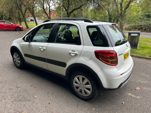 Suzuki SX4 HATCHBACK in Antrim