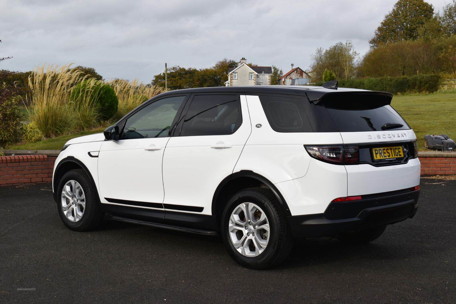 Sep 2021 Land Rover Discovery Sport 2.0 D165 S 5dr 2WD