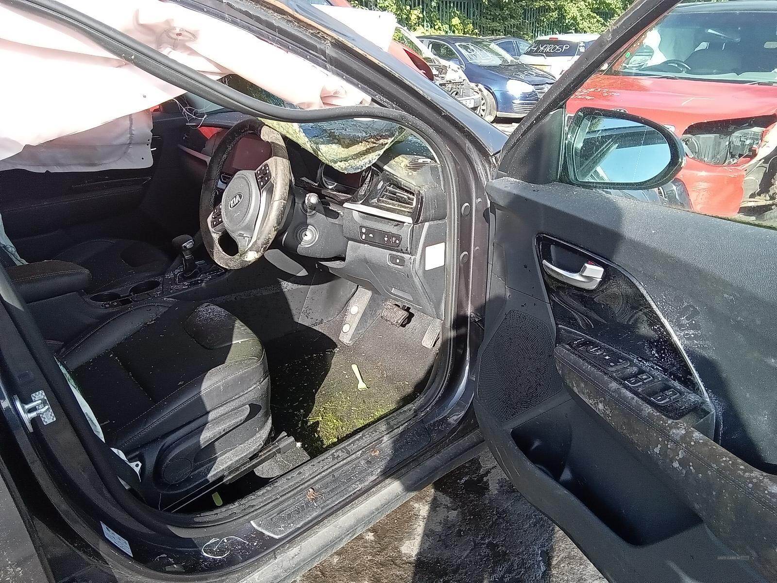 Jun 2021 Kia Niro 1.6 GDi Hybrid 2 5dr DCT