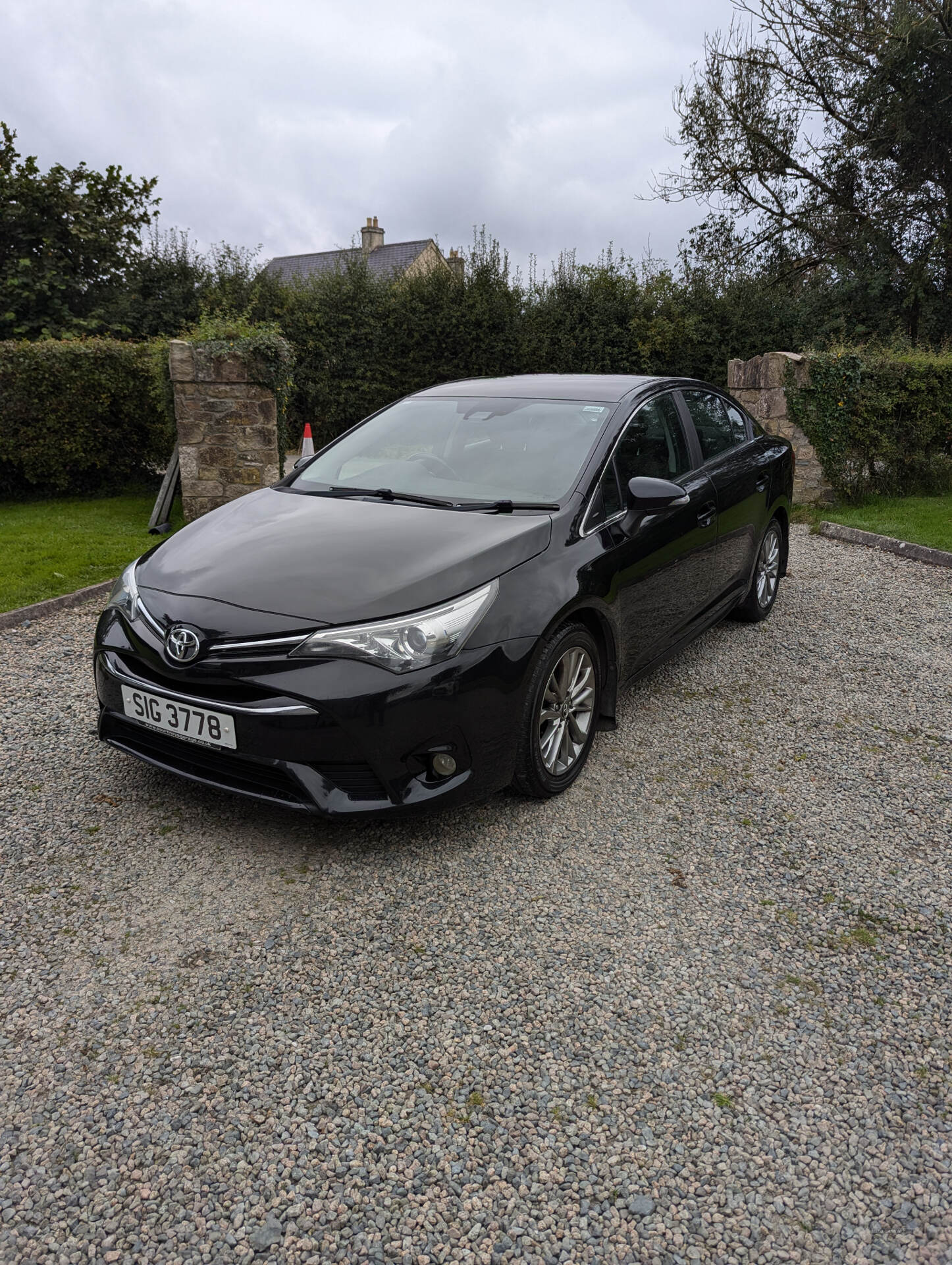 Toyota Avensis DIESEL SALOON in Tyrone