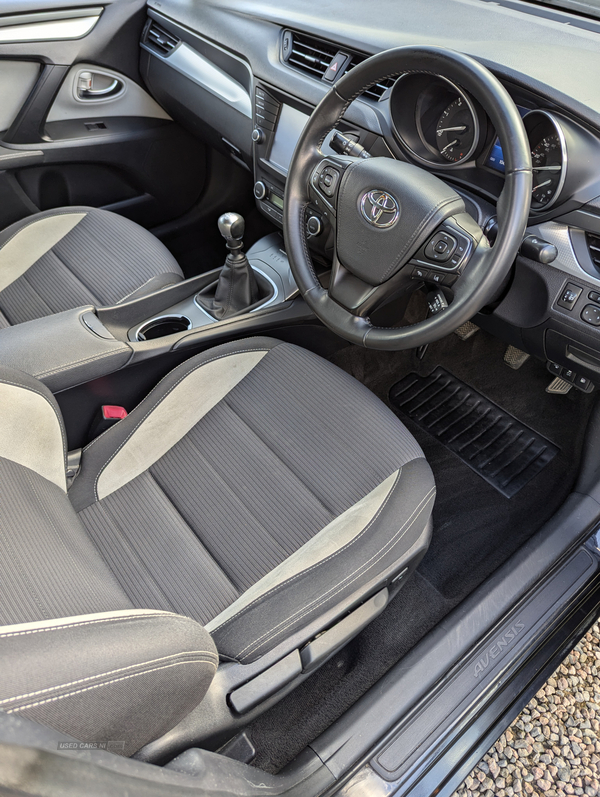 Toyota Avensis DIESEL SALOON in Tyrone