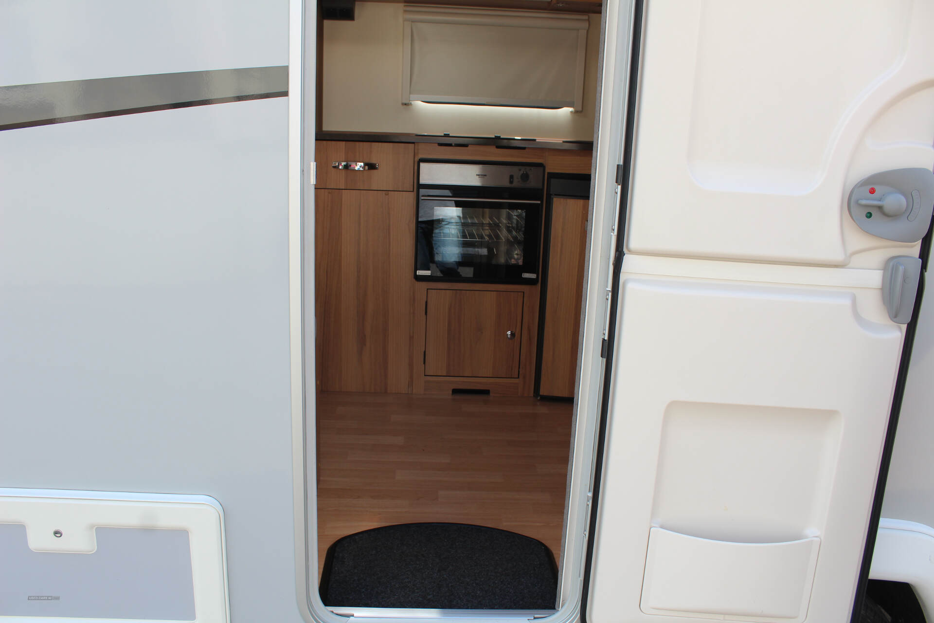 Jan 2015 Bailey Pursuit 530 Motor movers ,Awning and all covers included