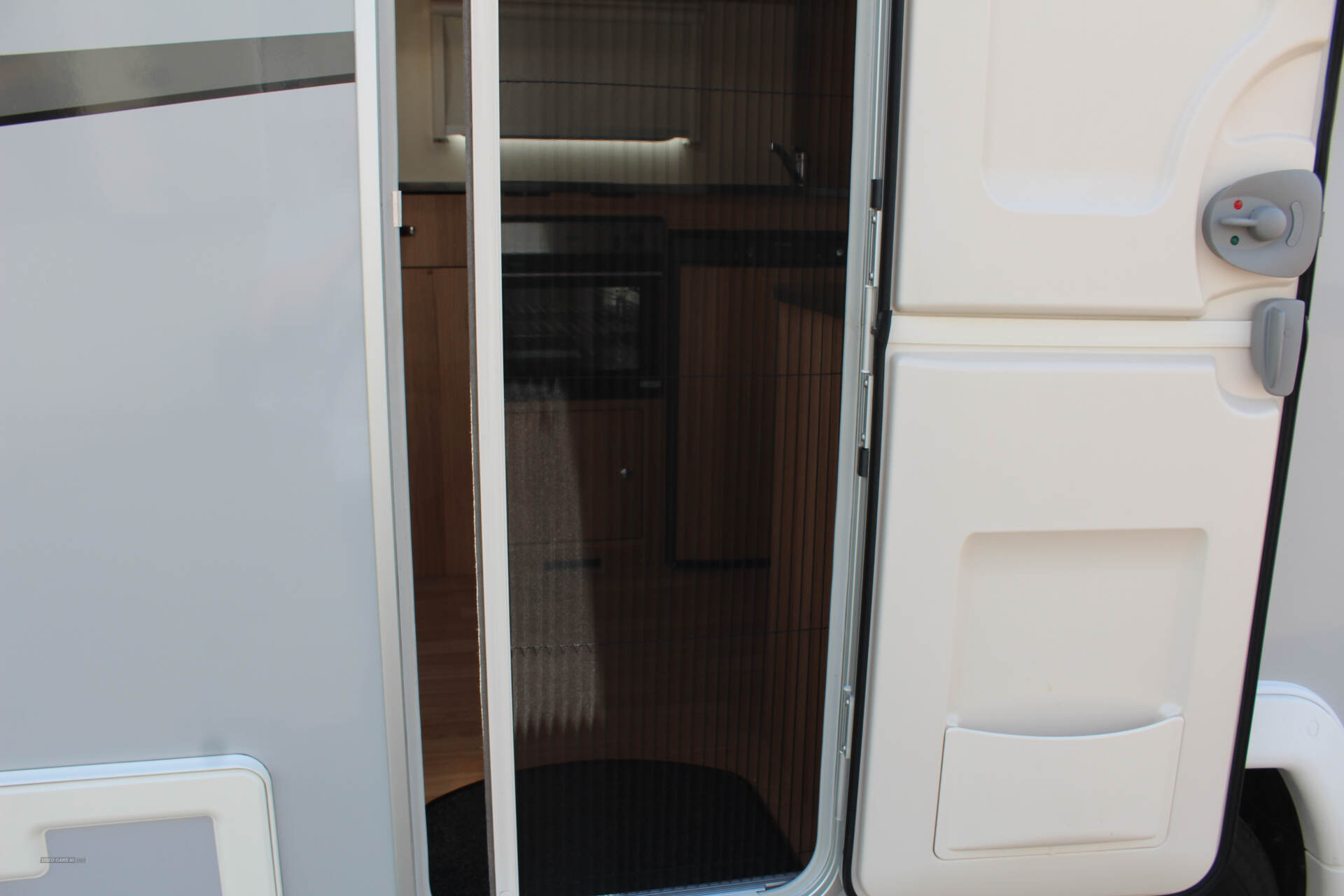 Jan 2015 Bailey Pursuit 530 Motor movers ,Awning and all covers included