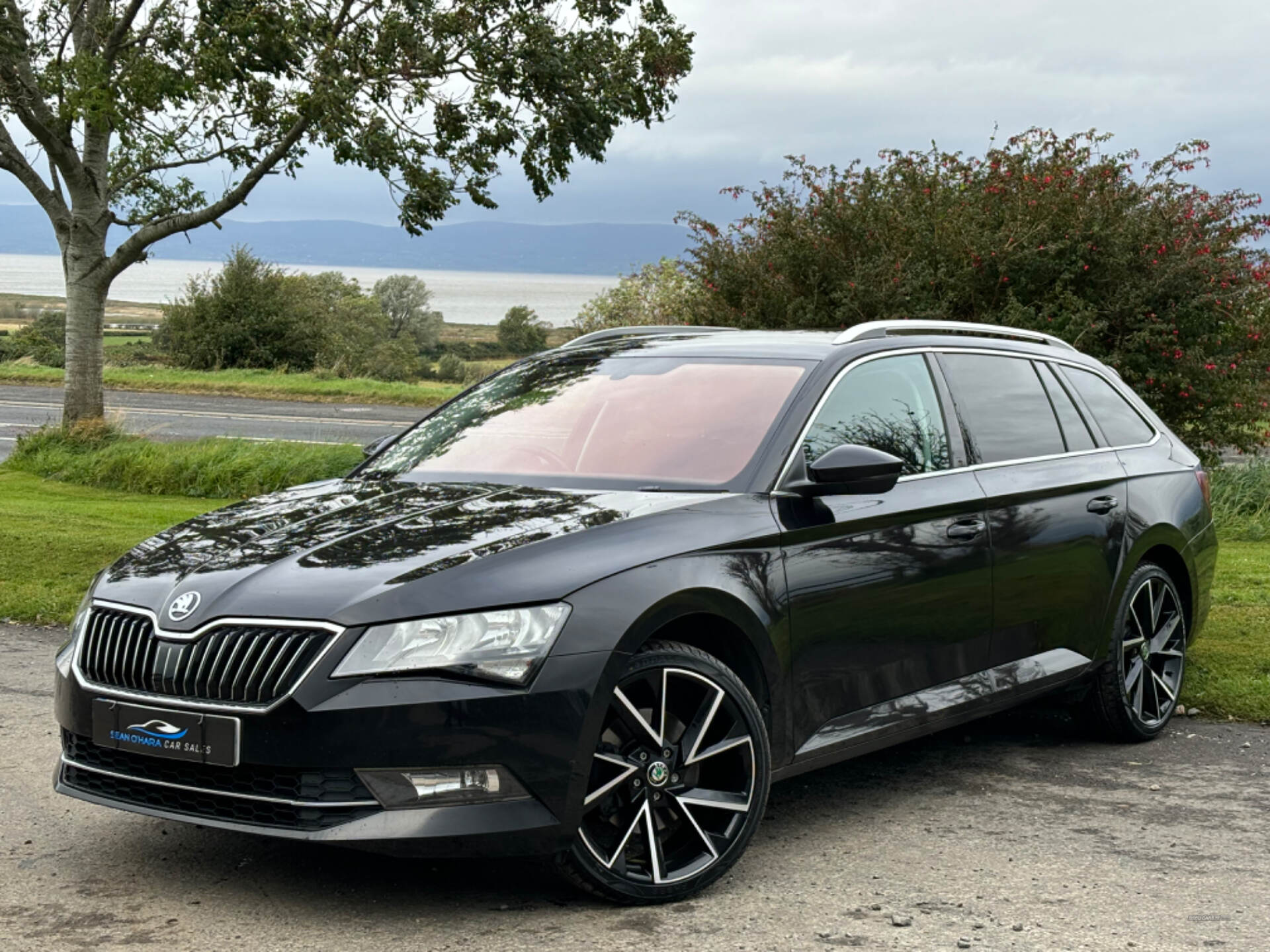 Skoda Superb DIESEL ESTATE in Derry / Londonderry