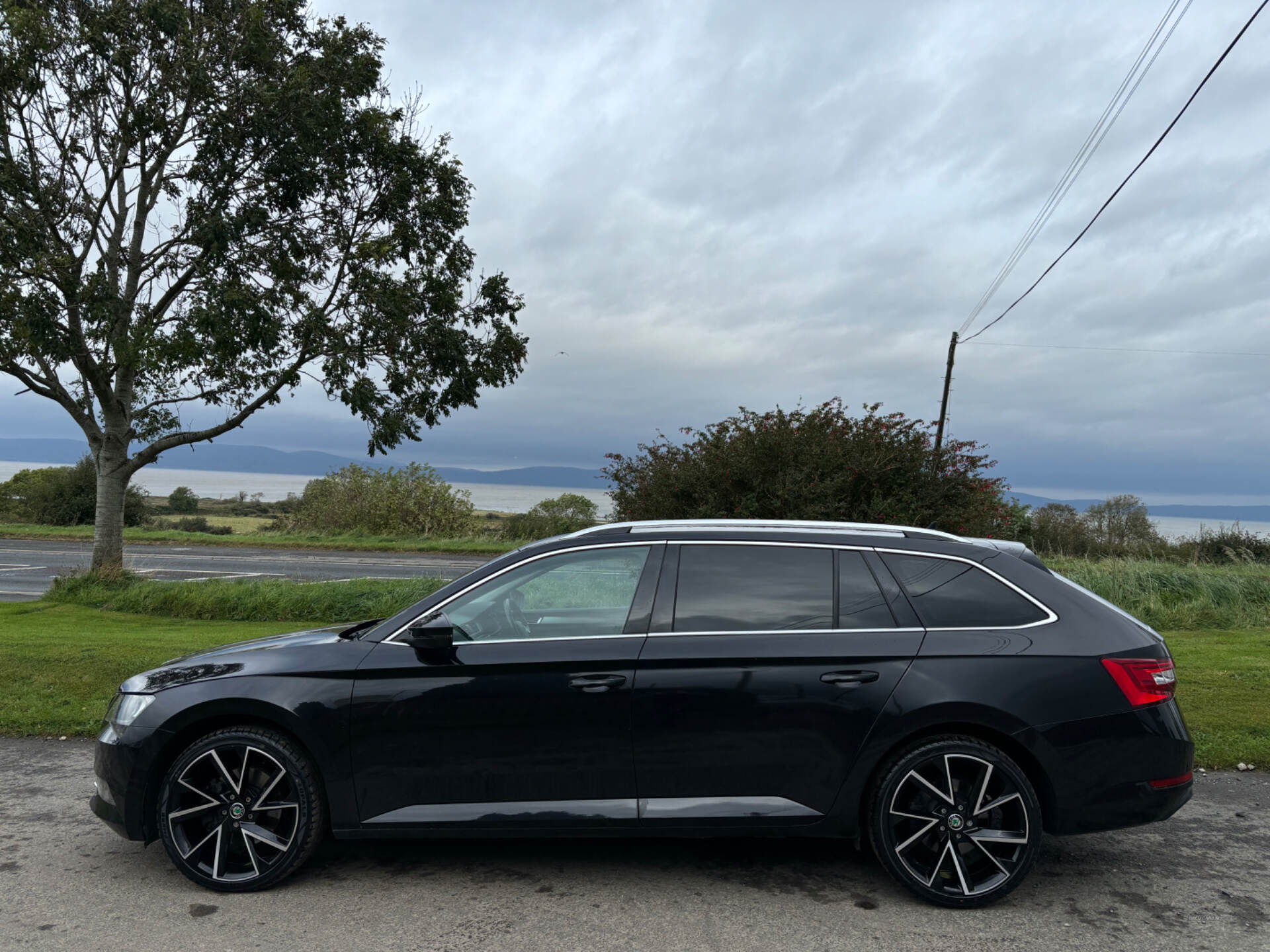 Skoda Superb DIESEL ESTATE in Derry / Londonderry