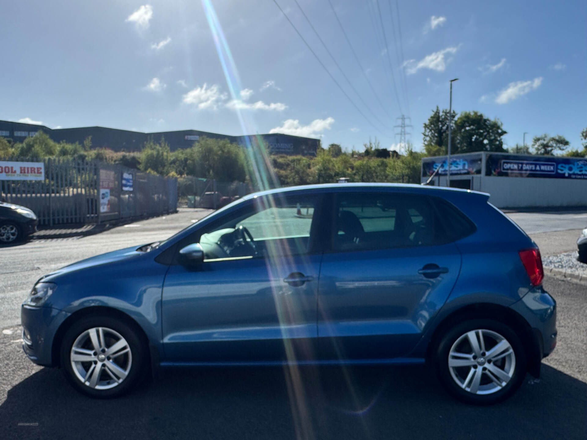 Volkswagen Polo HATCHBACK in Down