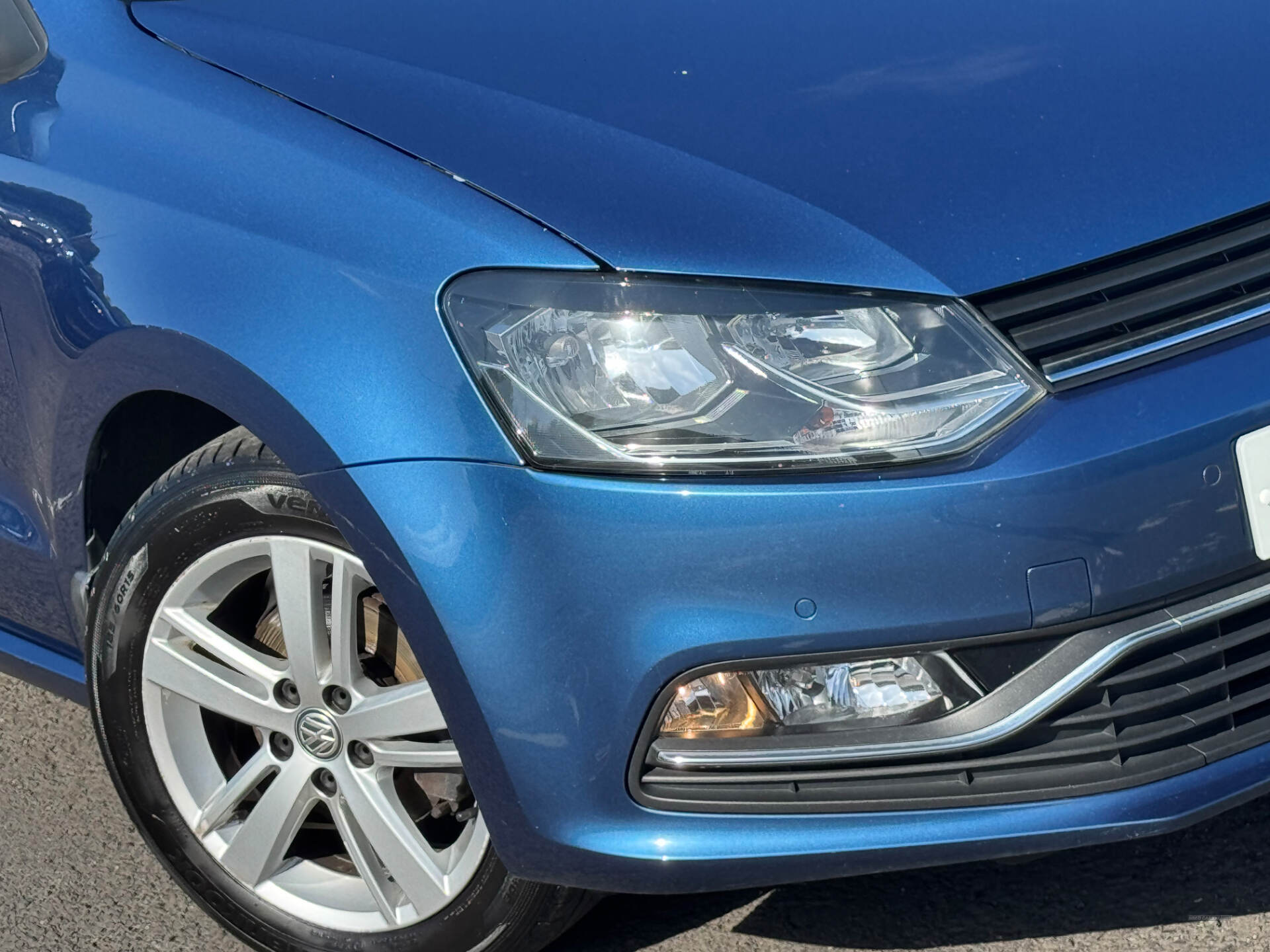 Volkswagen Polo HATCHBACK in Down