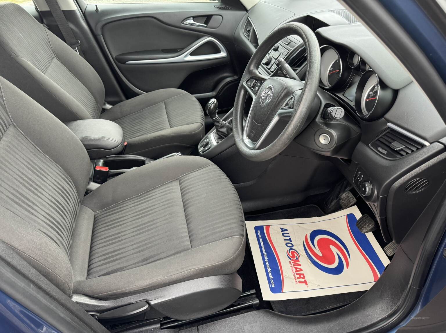 Apr 2016 Vauxhall Zafira 1.6 CDTi Design 5dr