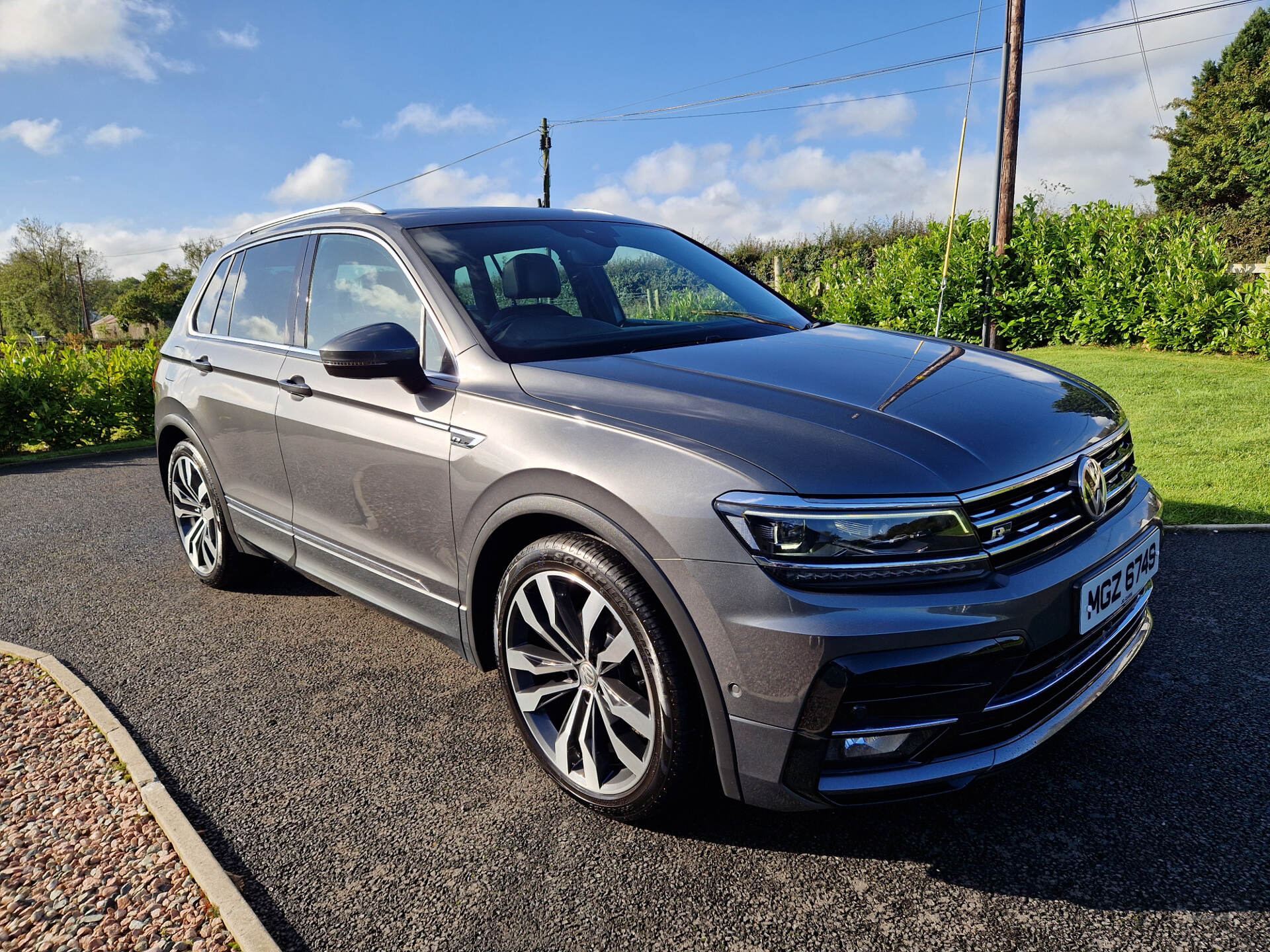 Volkswagen Tiguan DIESEL ESTATE in Down