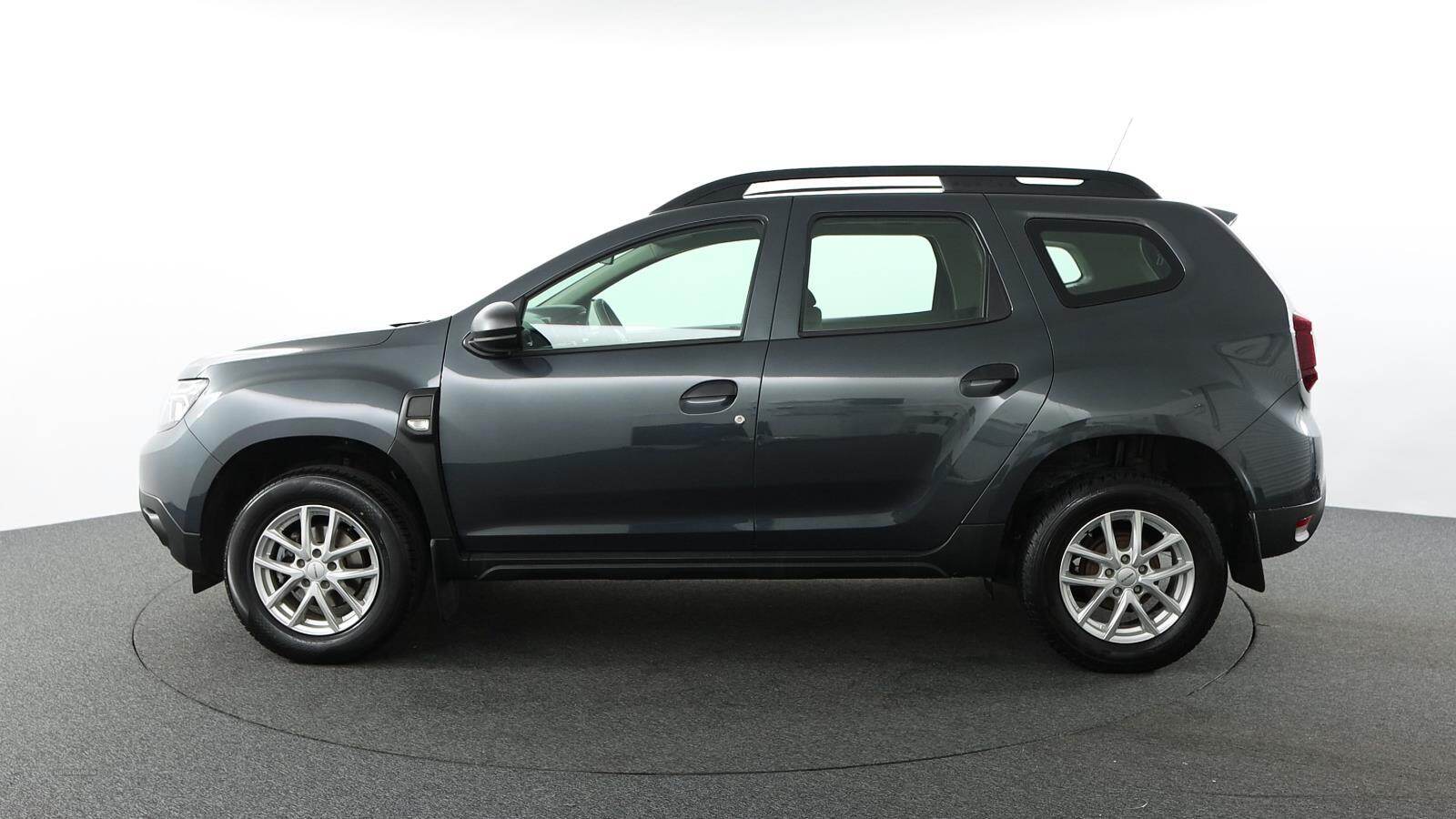 Jan 2022 Dacia Duster 1.0 TCe 100 Bi-Fuel Essential 5dr