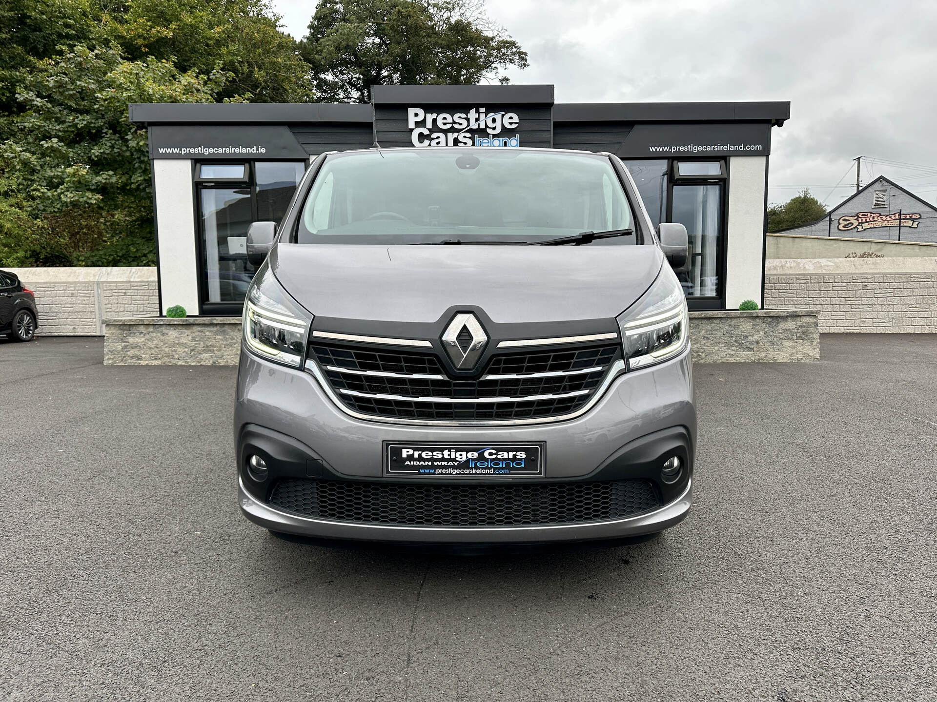 Renault Trafic LWB DIESEL in Tyrone