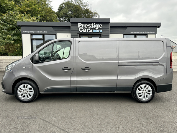 Renault Trafic LWB DIESEL in Tyrone