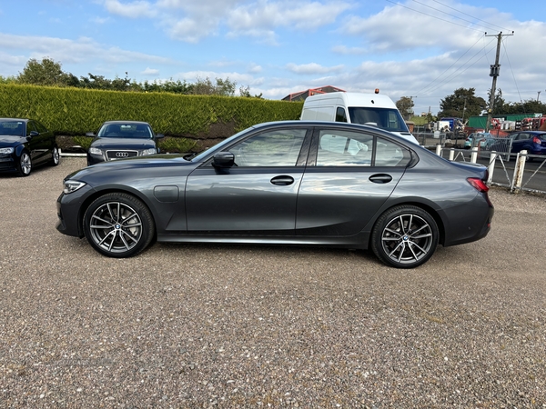 BMW 3 Series SALOON in Derry / Londonderry