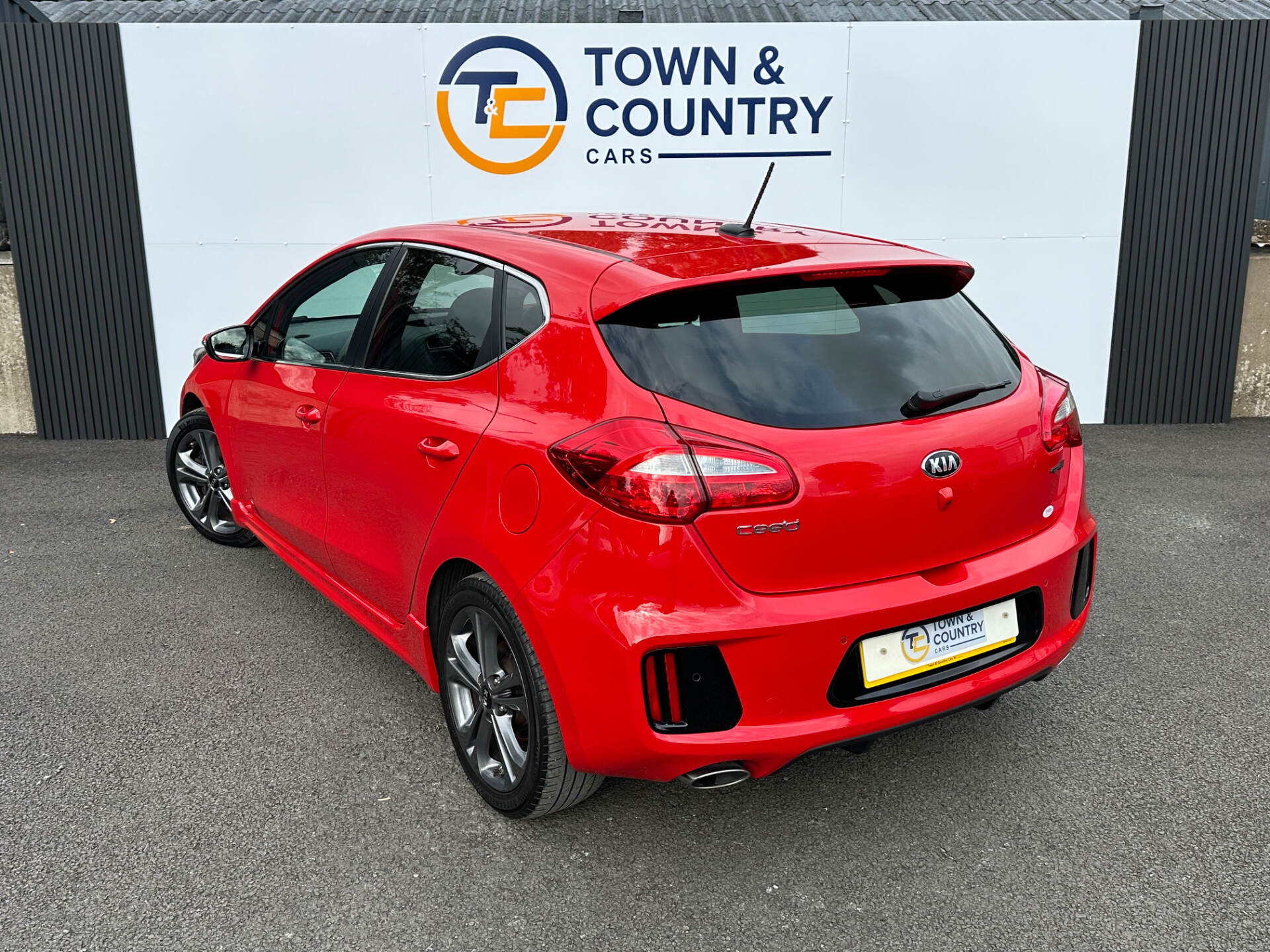 Kia Ceed DIESEL HATCHBACK in Antrim