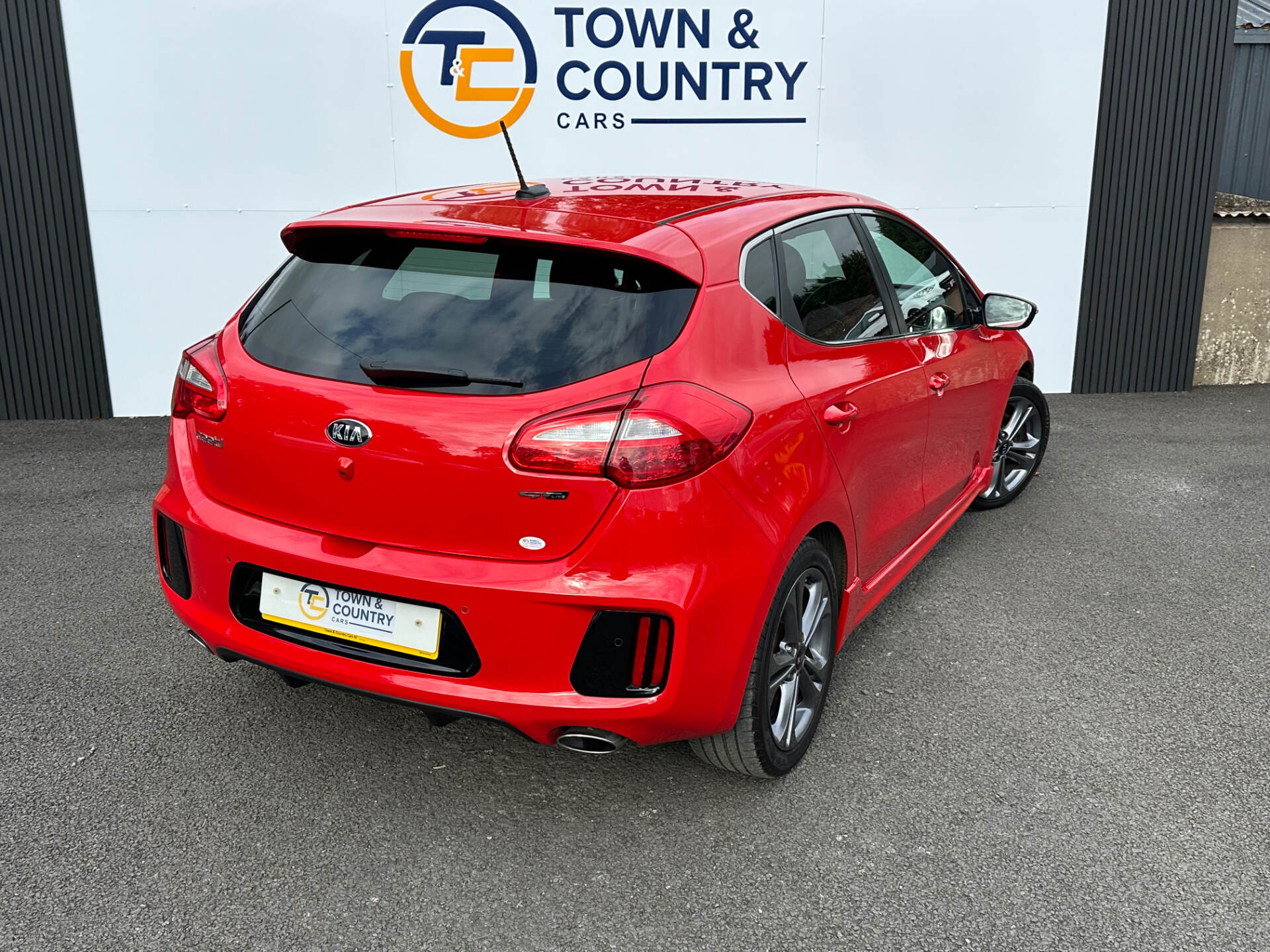 Kia Ceed DIESEL HATCHBACK in Antrim