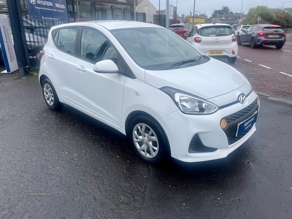 Hyundai i10 HATCHBACK in Down