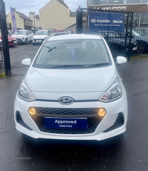 Hyundai i10 HATCHBACK in Down