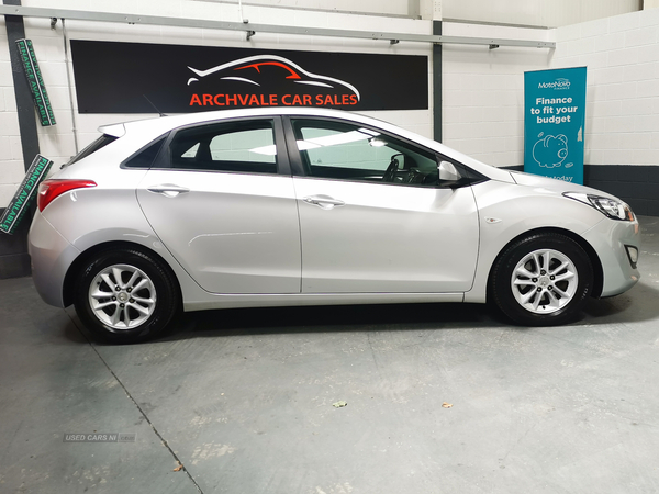 Hyundai i30 DIESEL HATCHBACK in Down