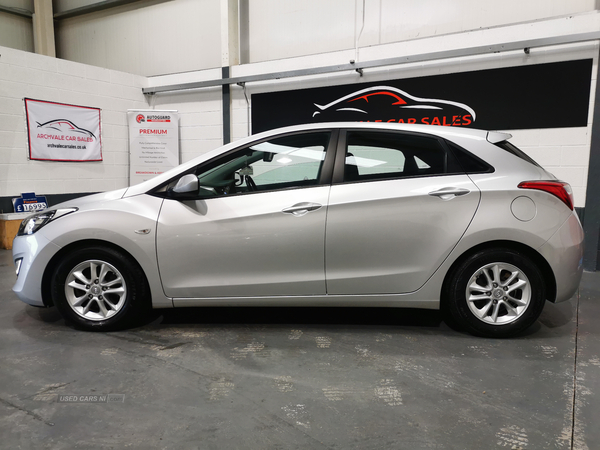 Hyundai i30 DIESEL HATCHBACK in Down