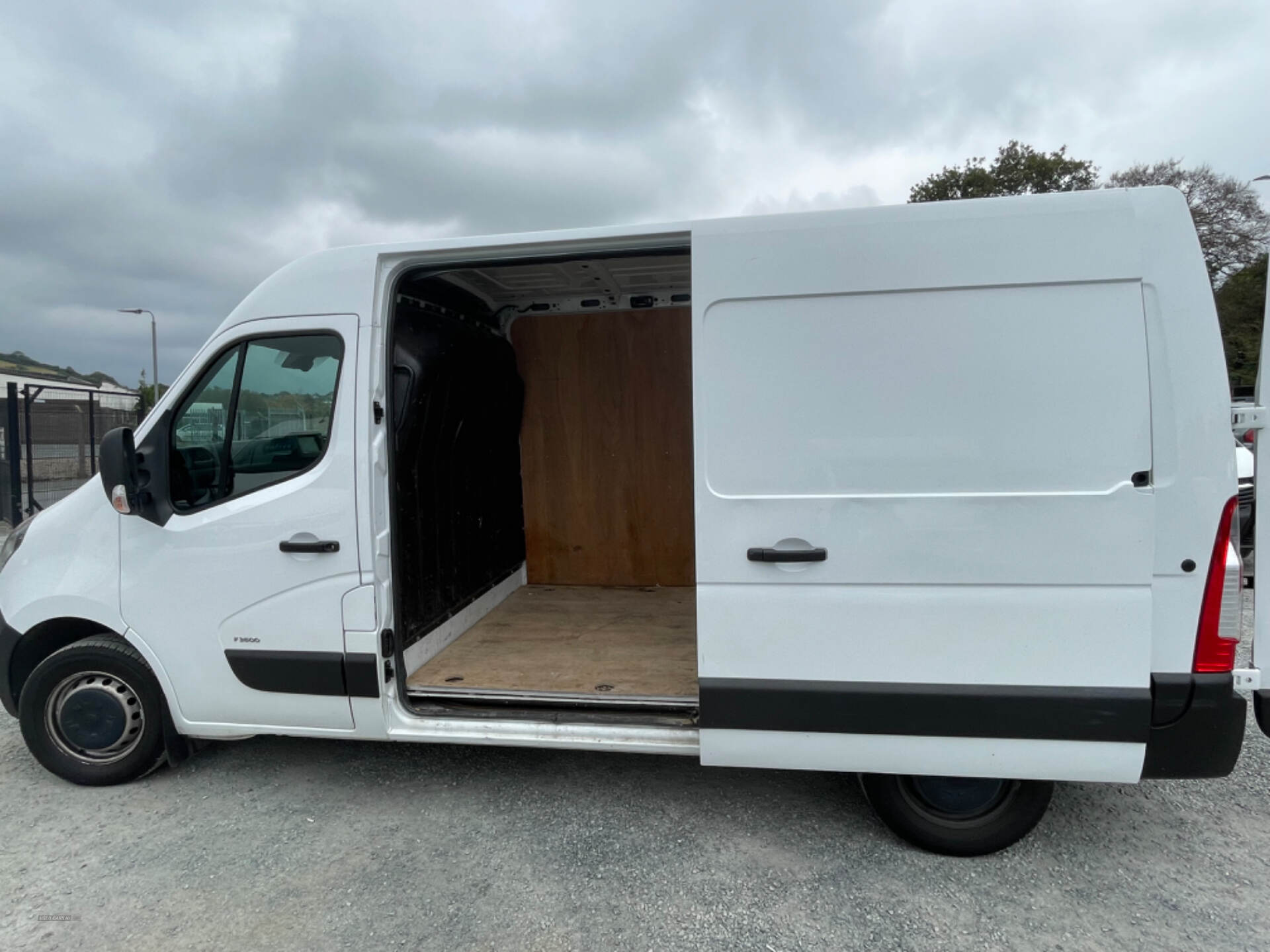 Vauxhall Movano 3500 L2 DIESEL FWD in Down