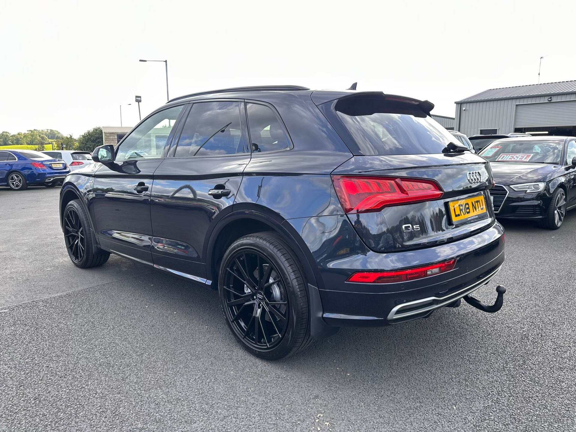 Audi Q5 DIESEL ESTATE in Down