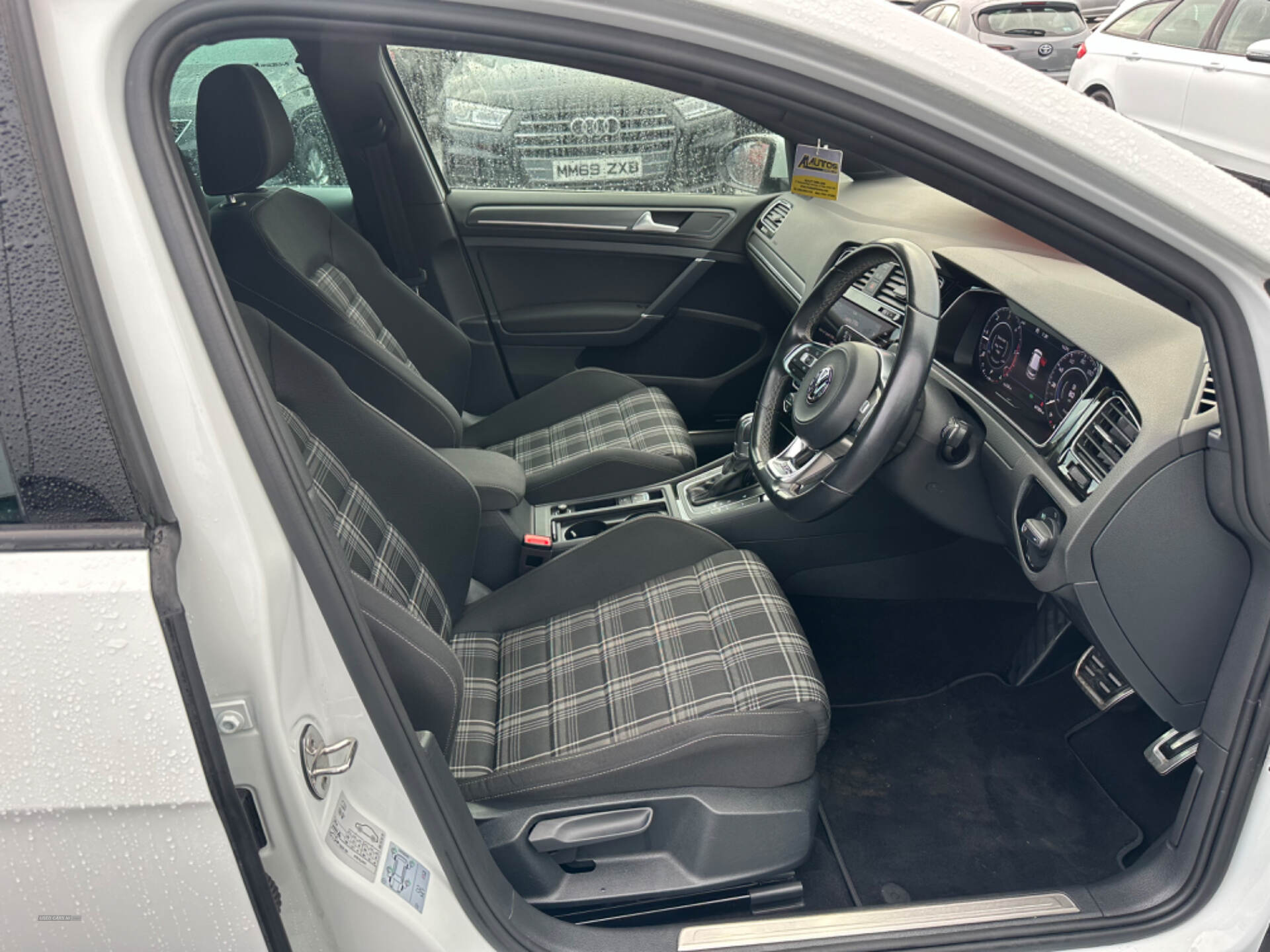 Volkswagen Golf DIESEL HATCHBACK in Down