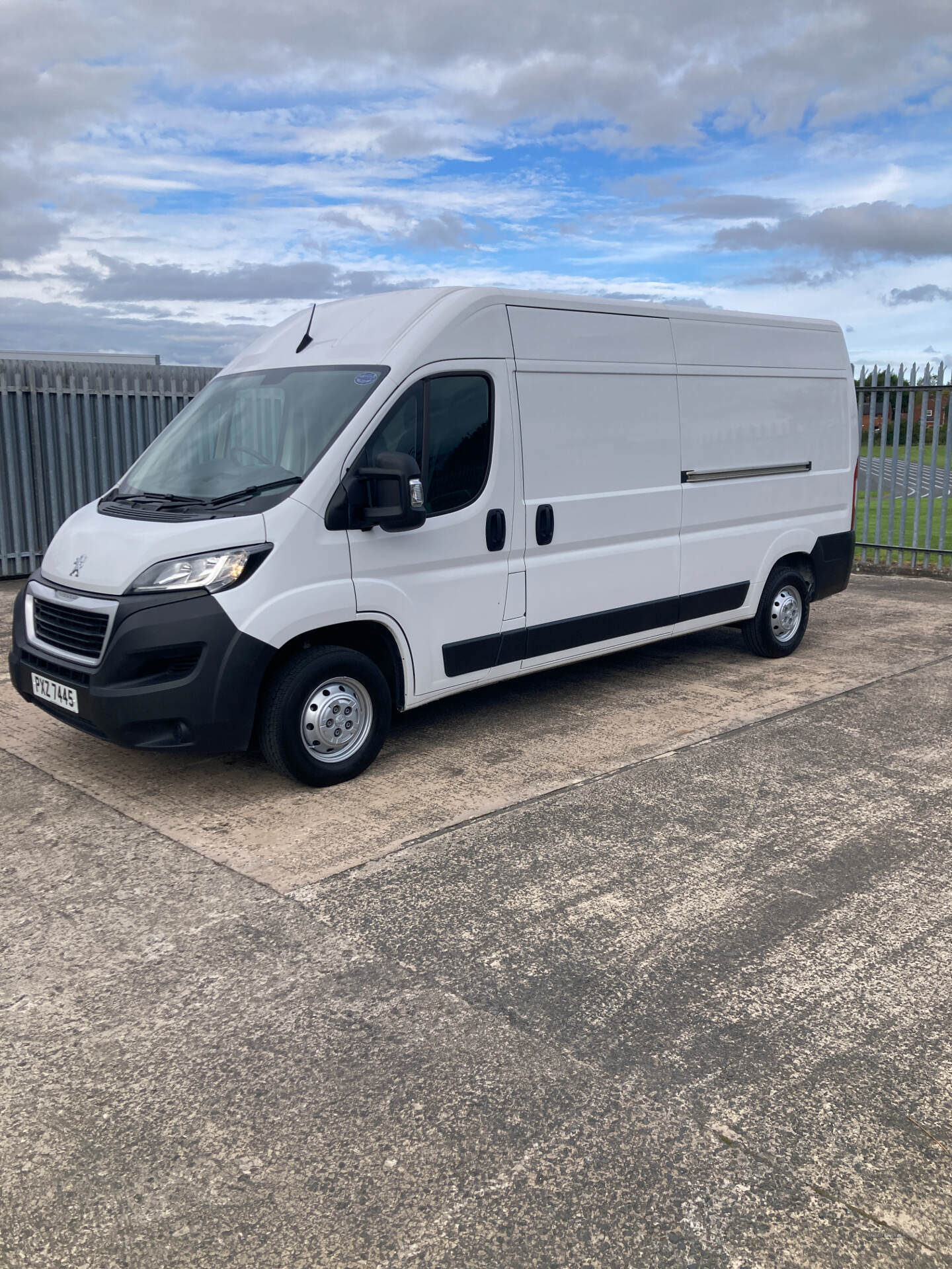 Oct 2021 Peugeot Boxer 2.2 BlueHDi H2 Professional Van 140ps