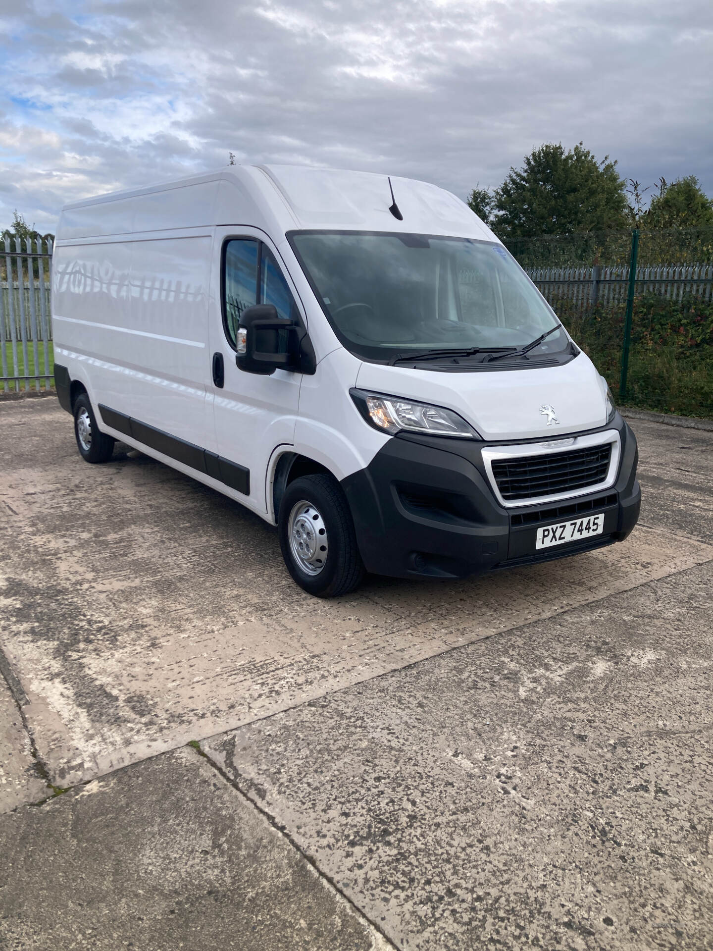 Oct 2021 Peugeot Boxer 2.2 BlueHDi H2 Professional Van 140ps