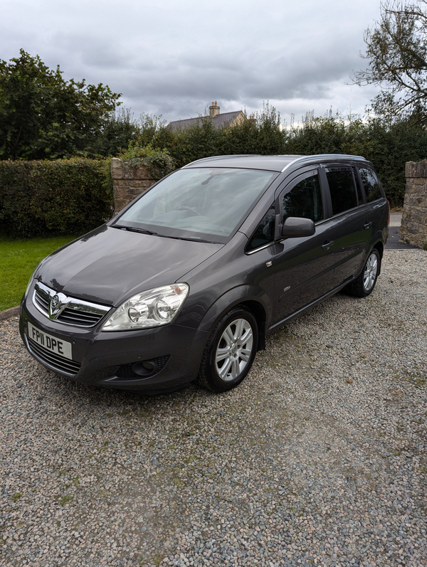 Vauxhall Zafira DIESEL ESTATE in Tyrone