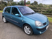 Renault Clio 1.2 16V Dynamique 5dr in Down