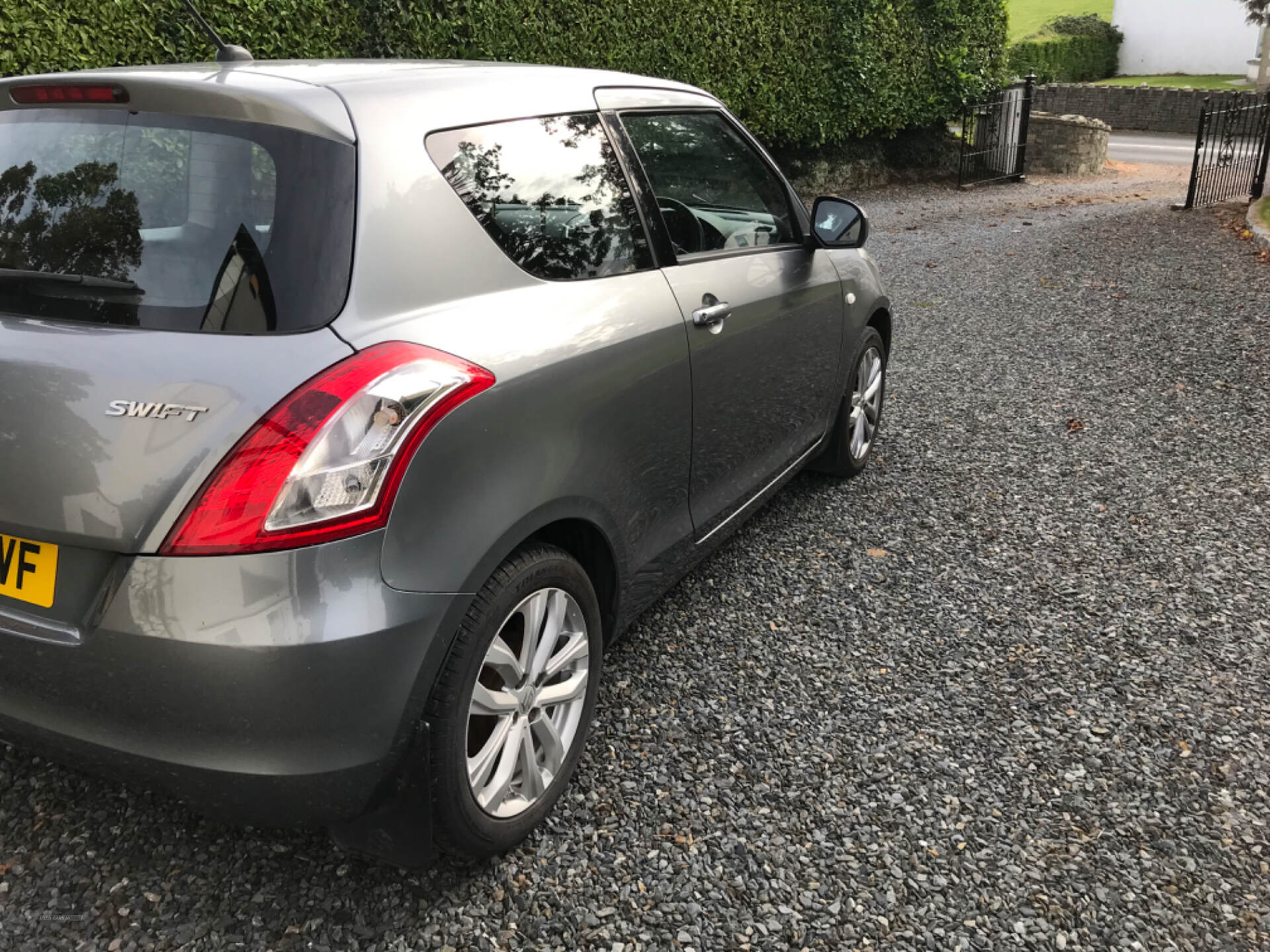 Suzuki Swift HATCHBACK in Down