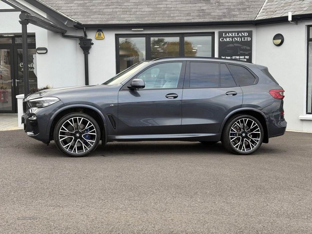 Jan 2019 BMW X5 3.0 30d M Sport SUV 5dr Diesel Auto xDrive Euro 6 (s/s) (265 ps) Full service history