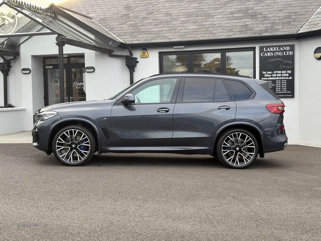 Jan 2019 BMW X5 3.0 30d M Sport SUV 5dr Diesel Auto xDrive Euro 6 (s/s) (265 ps) Full service history